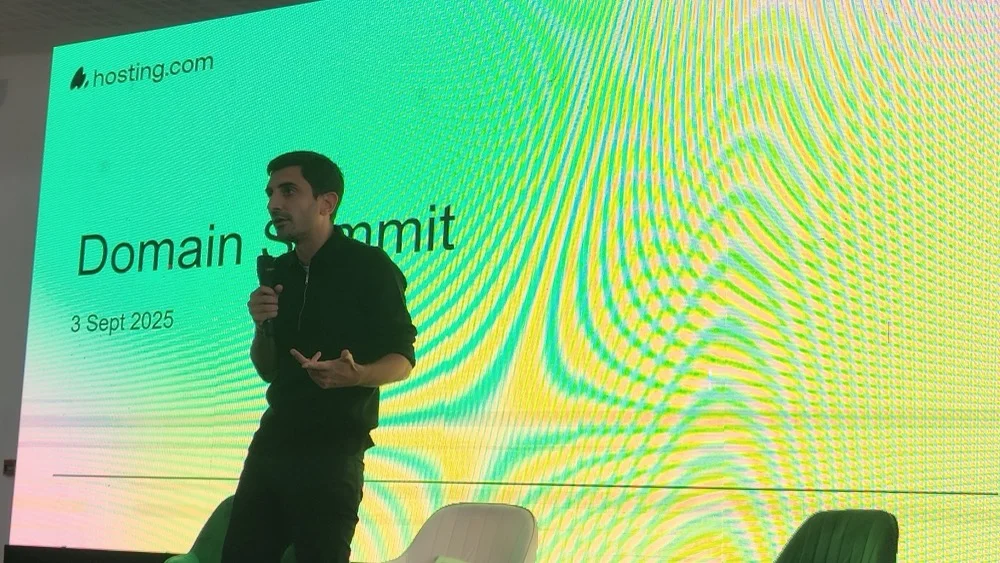 DomainSummit_6.webp